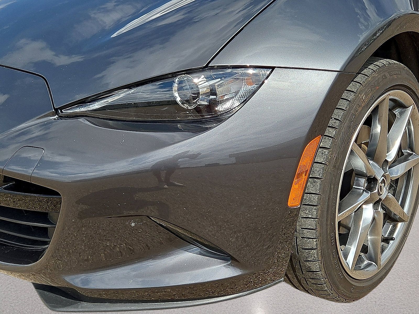Used 2023 MAZDA MX-5 Miata Grand Touring RWD image 11