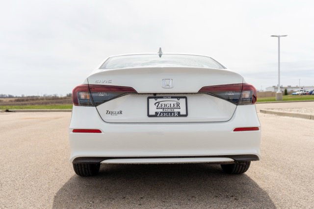 Used 2025 Honda Civic LX image 6