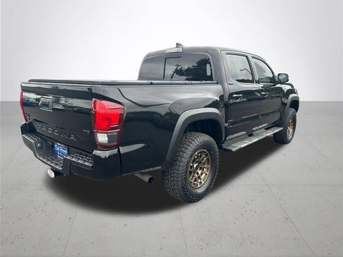 Used 2023 Toyota Tacoma 4x4 Double Cab w/ Trail Edition image 7