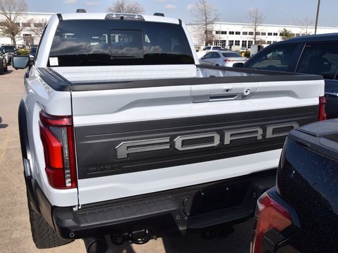 Used 2025 Ford F150 Raptor image 7