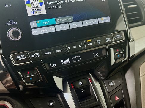 Used 2019 Honda Odyssey EX-L image 22