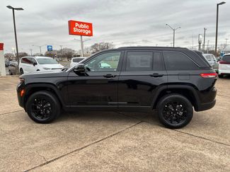 New 2026 Jeep Grand Cherokee Altitude video 2