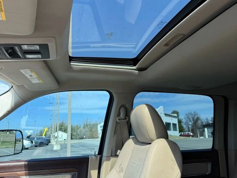 Used 2014 RAM 2500 Laramie w/ Convenience Group image 34