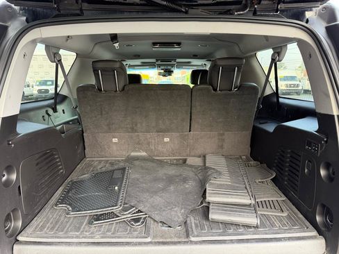 Used 2015 Cadillac Escalade ESV Premium AWD/4WD image 10