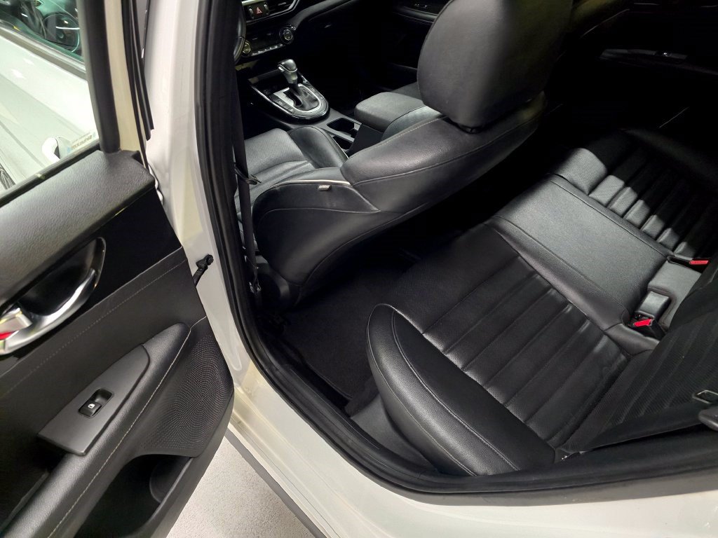 Used 2024 Kia Forte GT-Line w/ GT-Line Premium Package FWD image 30