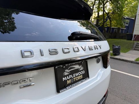 Used 2018 Land Rover Discovery Sport HSE AWD/4WD image 8