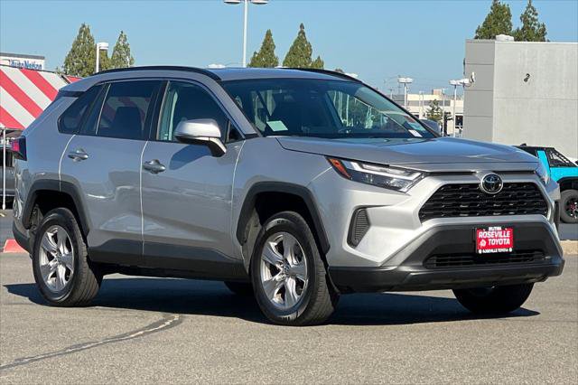 Certified 2023 Toyota RAV4 XLE AWD/4WD image 5