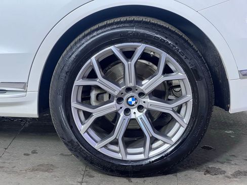 Used 2020 BMW X7 xDrive40i w/ Premium Package image 14
