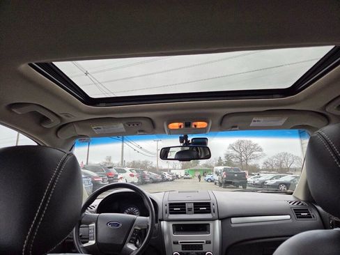 Used 2012 Ford Fusion Hybrid image 17