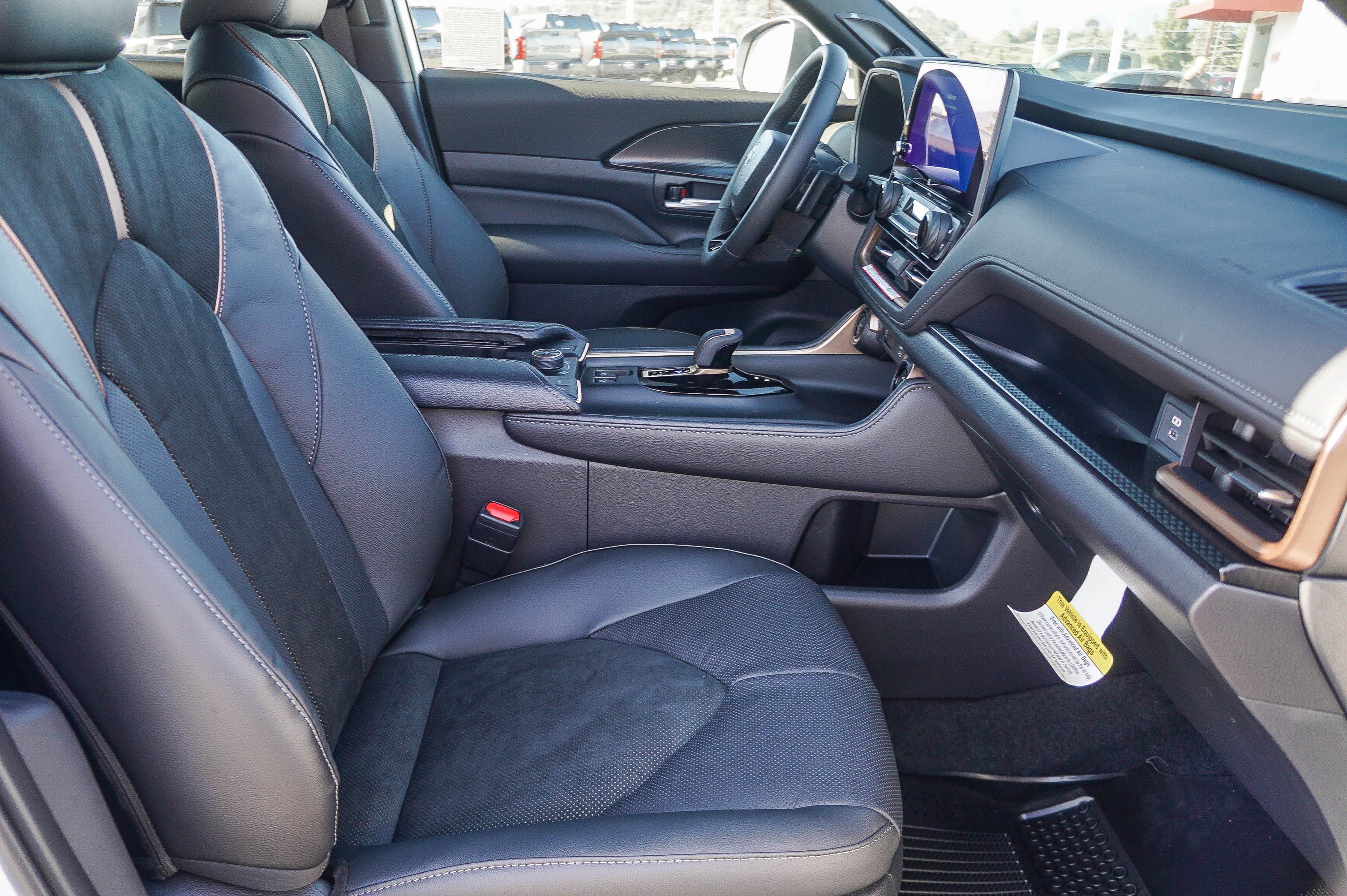New 2026 Toyota Grand Highlander AWD Hybrid image 19