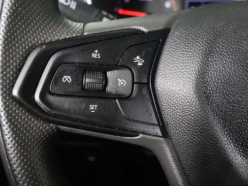 Used 2023 Chevrolet TrailBlazer LT AWD/4WD image 36