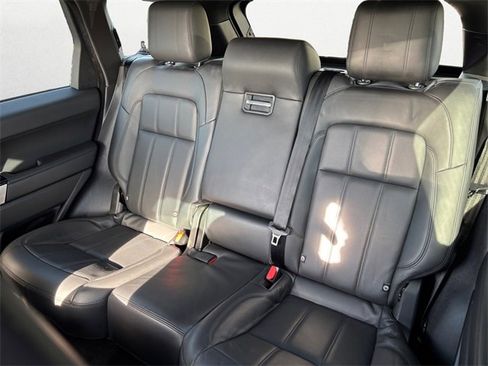 Used 2019 Land Rover Range Rover Sport HSE image 13