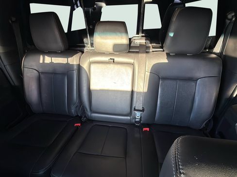 Used 2011 Ford F250 Lariat w/ Lariat Interior Pkg AWD/4WD image 25