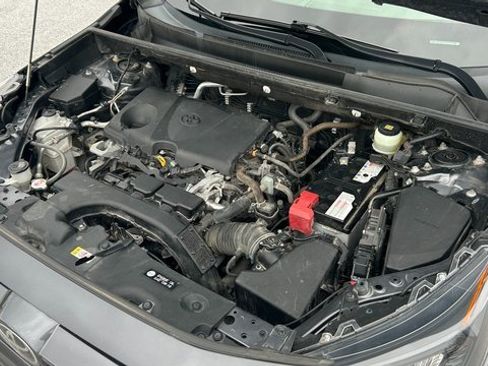 Used 2020 Toyota RAV4 LE image 53