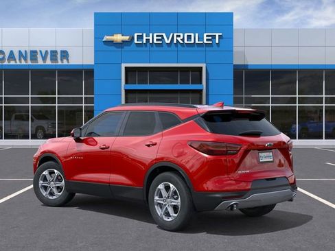 New 2026 Chevrolet Blazer LT image 4