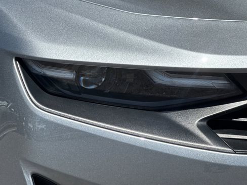 Used 2023 Chevrolet Camaro LT RWD image 10