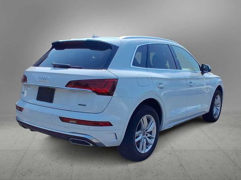 Certified 2023 Audi Q5 2.0T Premium w/ Convenience Package AWD/4WD image 8
