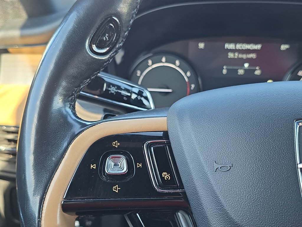 Used 2020 Lincoln Corsair Reserve AWD/4WD image 19