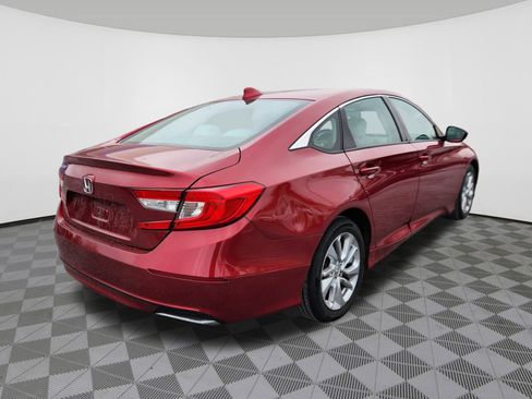 Used 2019 Honda Accord LX image 4