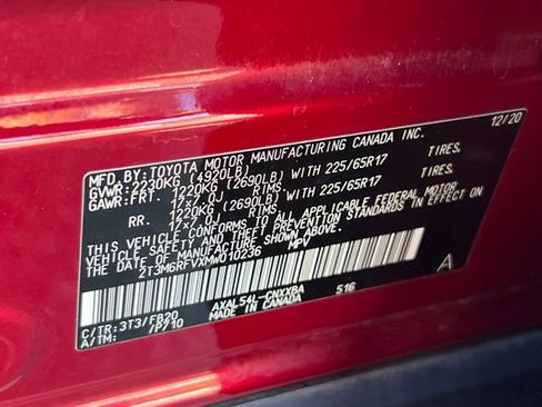 Used 2021 Toyota RAV4 LE AWD/4WD image 38