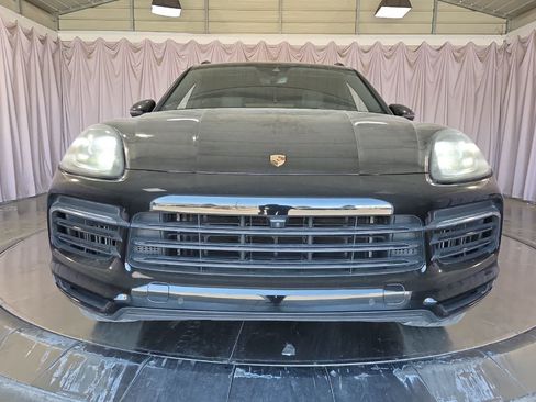Used 2019 Porsche Cayenne S AWD/4WD image 11
