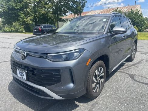 New 2026 Volkswagen Tiguan S AWD/4WD image 1