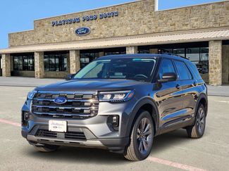 New 2026 Ford Explorer Active w/ Active Comfort Package AWD/4WD video 2