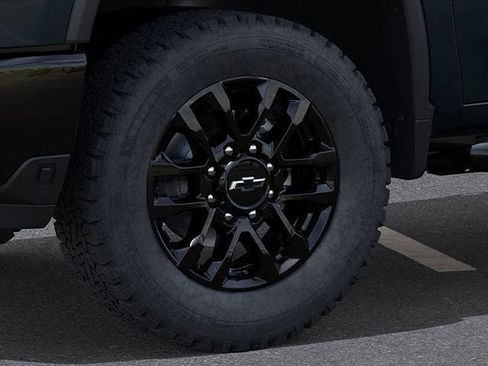 New 2026 Chevrolet Silverado 2500 LT image 9
