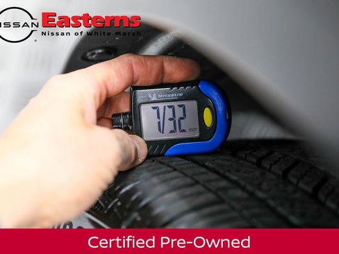 Used 2025 Nissan Kicks SR AWD/4WD image 25