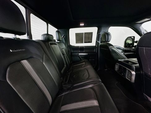 Used 2019 Ford F250 Platinum w/ Platinum Ultimate Package AWD/4WD image 29
