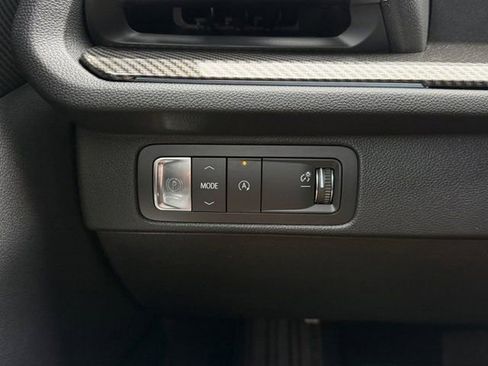 New 2026 Chevrolet Traverse High Country FWD image 20