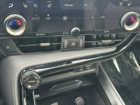 Certified 2025 Lexus NX 350h AWD w/ Accessory Package (2T) image 20