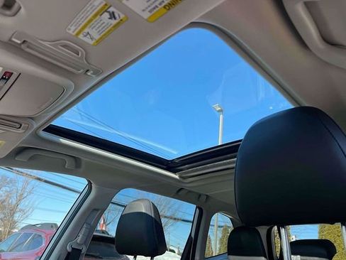 Used 2023 Subaru Forester Limited image 30