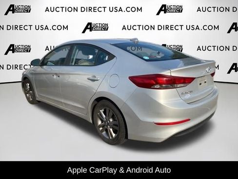 Used 2018 Hyundai Elantra SEL FWD image 11