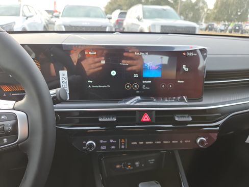 New 2026 Kia K5 GT-Line image 10