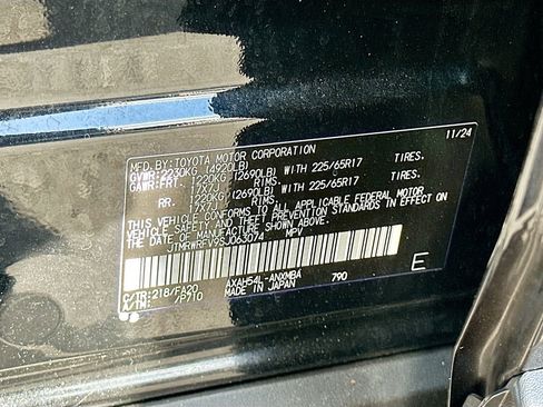 Used 2025 Toyota RAV4 XLE image 29