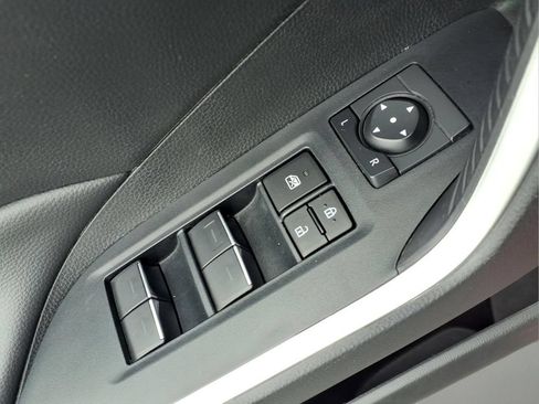 Used 2024 Toyota RAV4 XLE AWD/4WD image 14