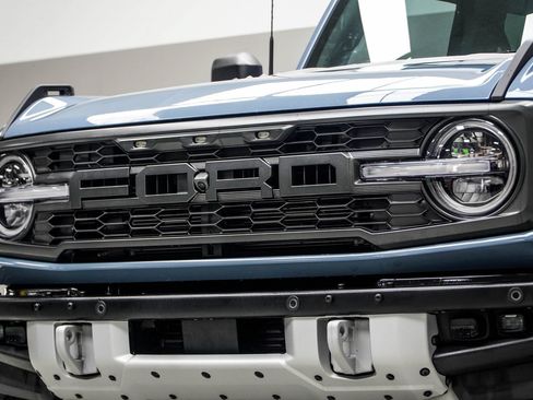 Used 2023 Ford Bronco Raptor AWD/4WD image 2