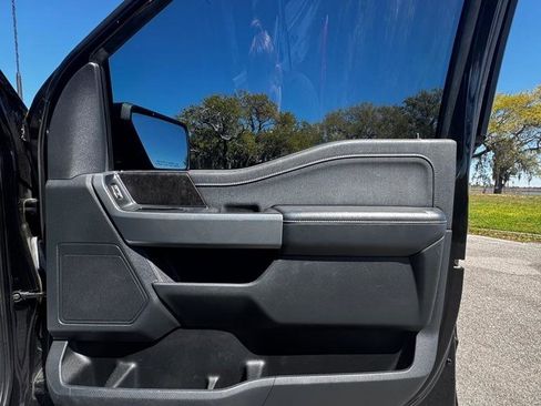 Used 2021 Ford F150 Lariat w/ Trailer Tow Package image 14