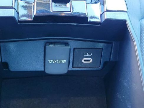 Used 2025 Toyota Corolla SE FWD image 43
