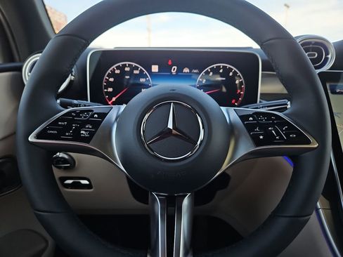 New 2026 Mercedes-Benz GLC 300 4MATIC image 30