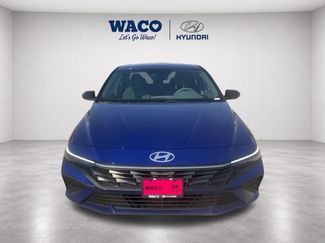 Used 2025 Hyundai Elantra Sport FWD video 3