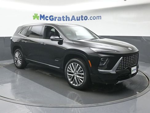 New 2026 Buick Enclave Avenir AWD/4WD image 2