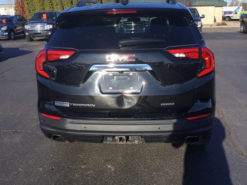 Used 2019 GMC Terrain SLE w/ GMC Pro Grade Package image 4