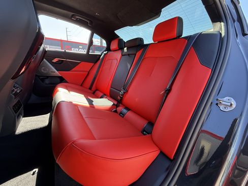 Used 2026 BMW M5 w/ Carbon Package image 13