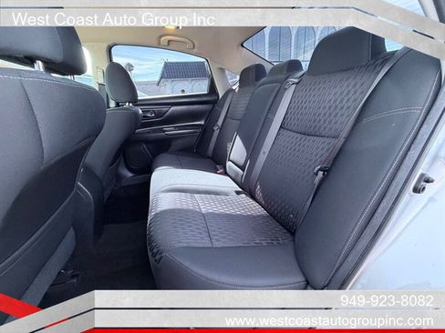 Used 2017 Nissan Altima 2.5 S w/ Power Driver Seat Package FWD image 12