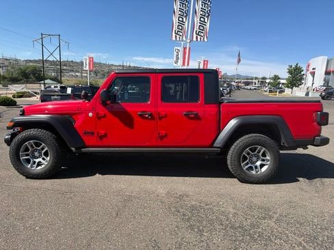 Used 2020 Jeep Gladiator Sport w/ Quick Order Package 24S AWD/4WD image 6