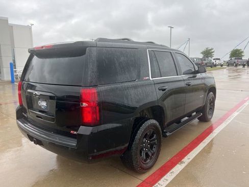 Used 2018 Chevrolet Tahoe LT w/ Z71 Midnight Edition image 5