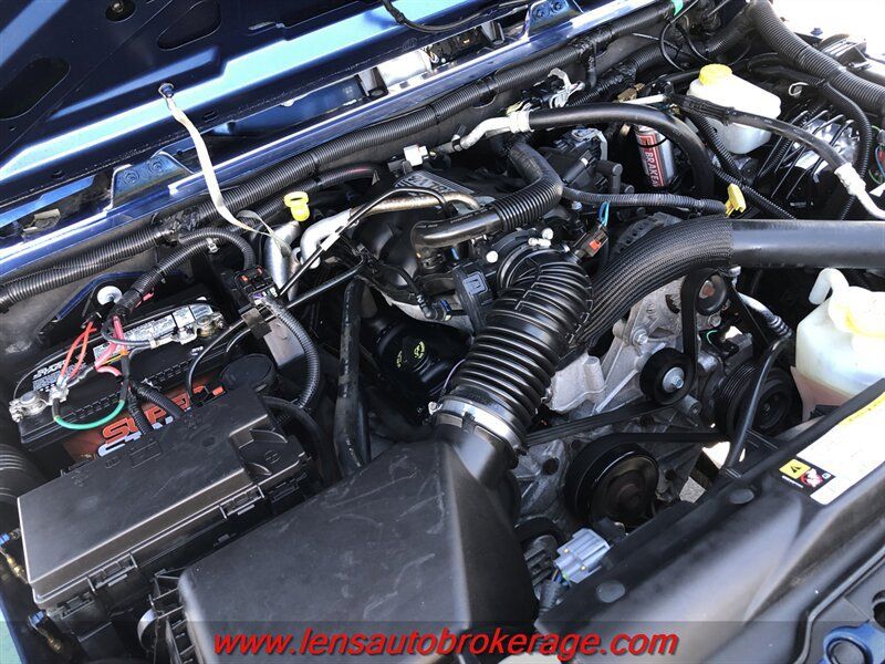 Used 2010 Jeep Wrangler Sport AWD/4WD image 24