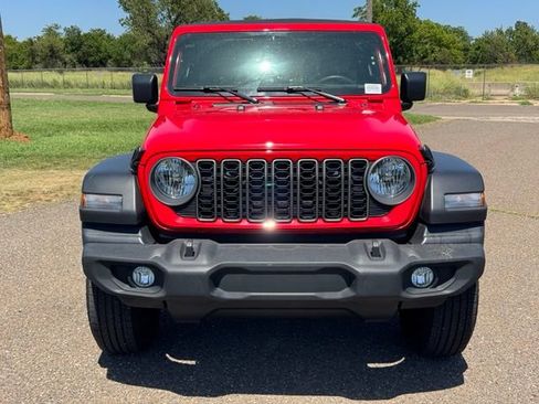 Certified 2025 Jeep Wrangler Unlimited Sport AWD/4WD image 2